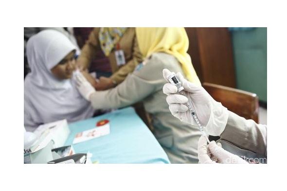 PT Bio Farma Bakal Keluarkan Vaksin Pencegah Tifoid pada 2019