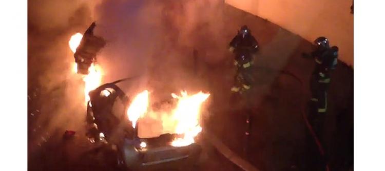 Tahun Baruan, Hampir 1.000 Mobil Dibakar di Prancis